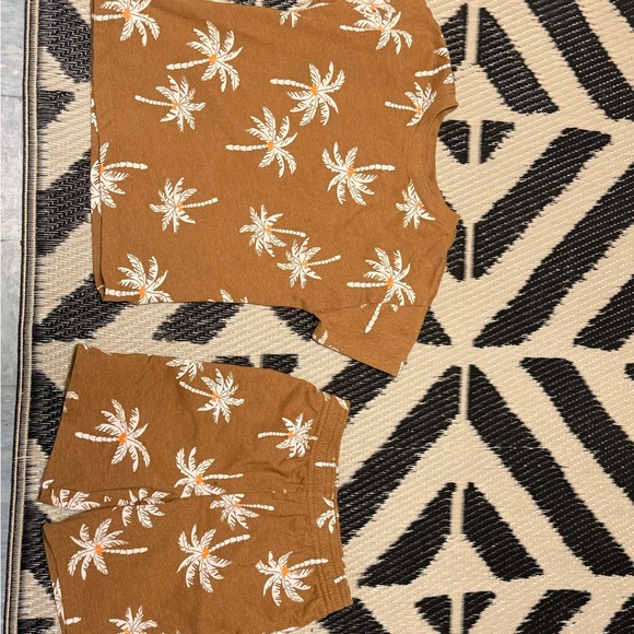 Wonder Nation Brown and White Set - Picture 1 of 5